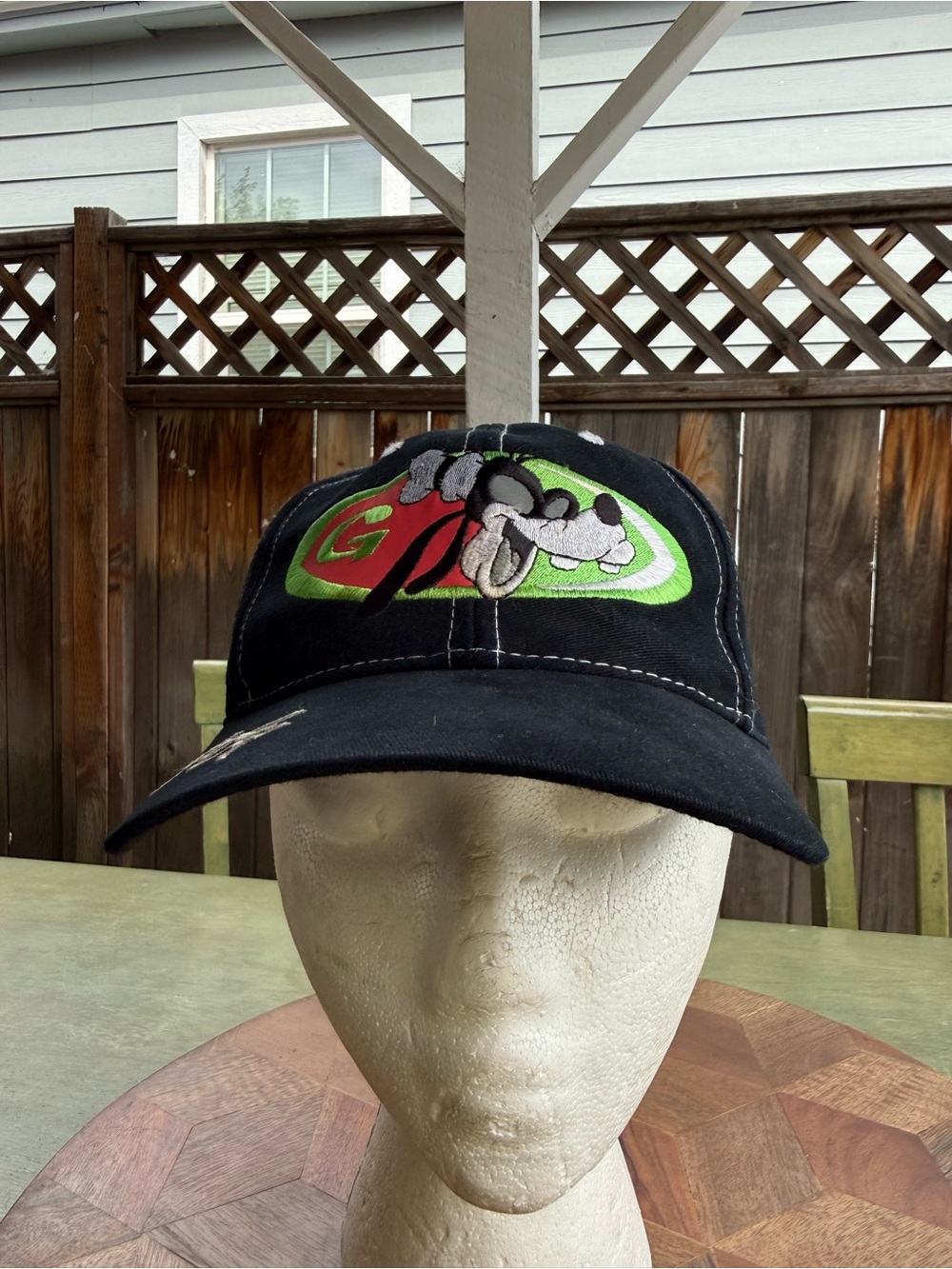 Vintage 90’s Disney Goofy SnapBack Hat Mickey Inc. Embroidered Hat